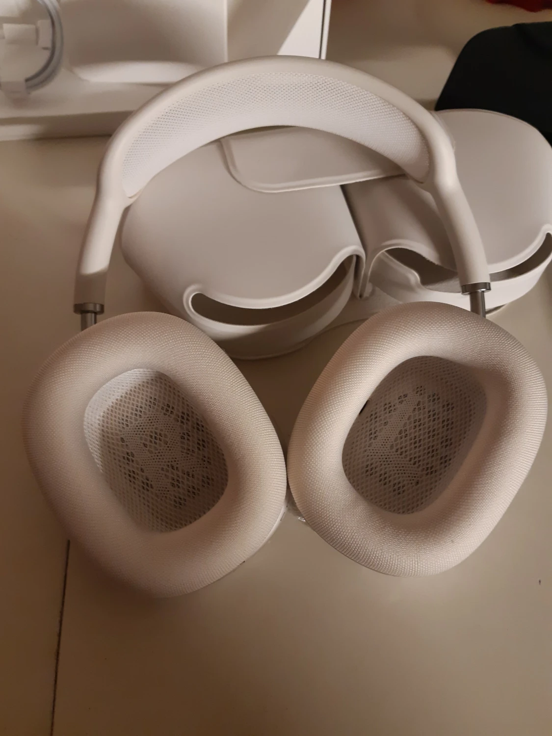 Apple AirPods Max - 1