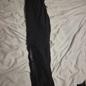 Under Armour byxor - Storlek M