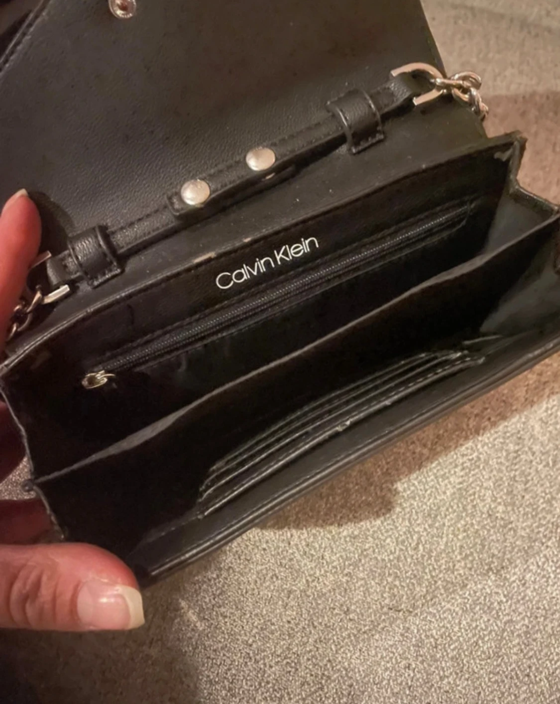 Svart axelväska från Calvin Klein - 1