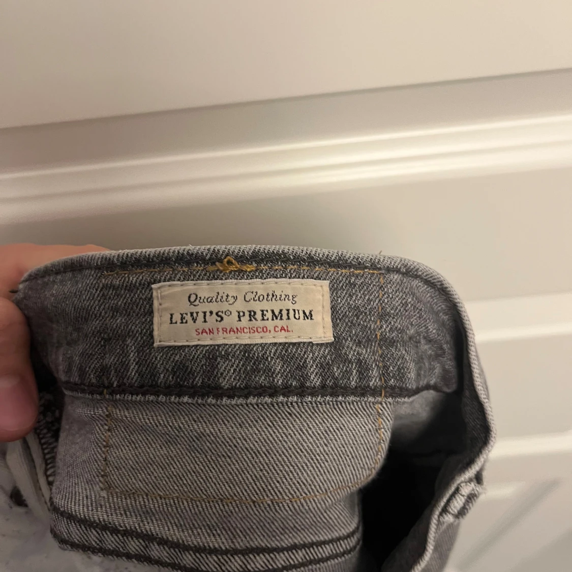 Grå Levi's 502 straight fit - 2