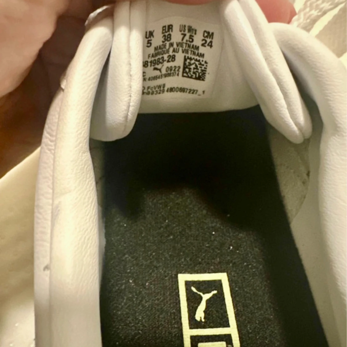 Helt nya sneakers från Puma med platåsula - 4