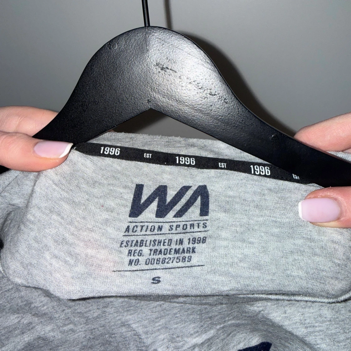 Grå t-shirt WA Action Sports - 1