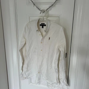 Vit skjorta från Ralph Lauren - Klassisk vit skjorta från Ralph Lauren💕
