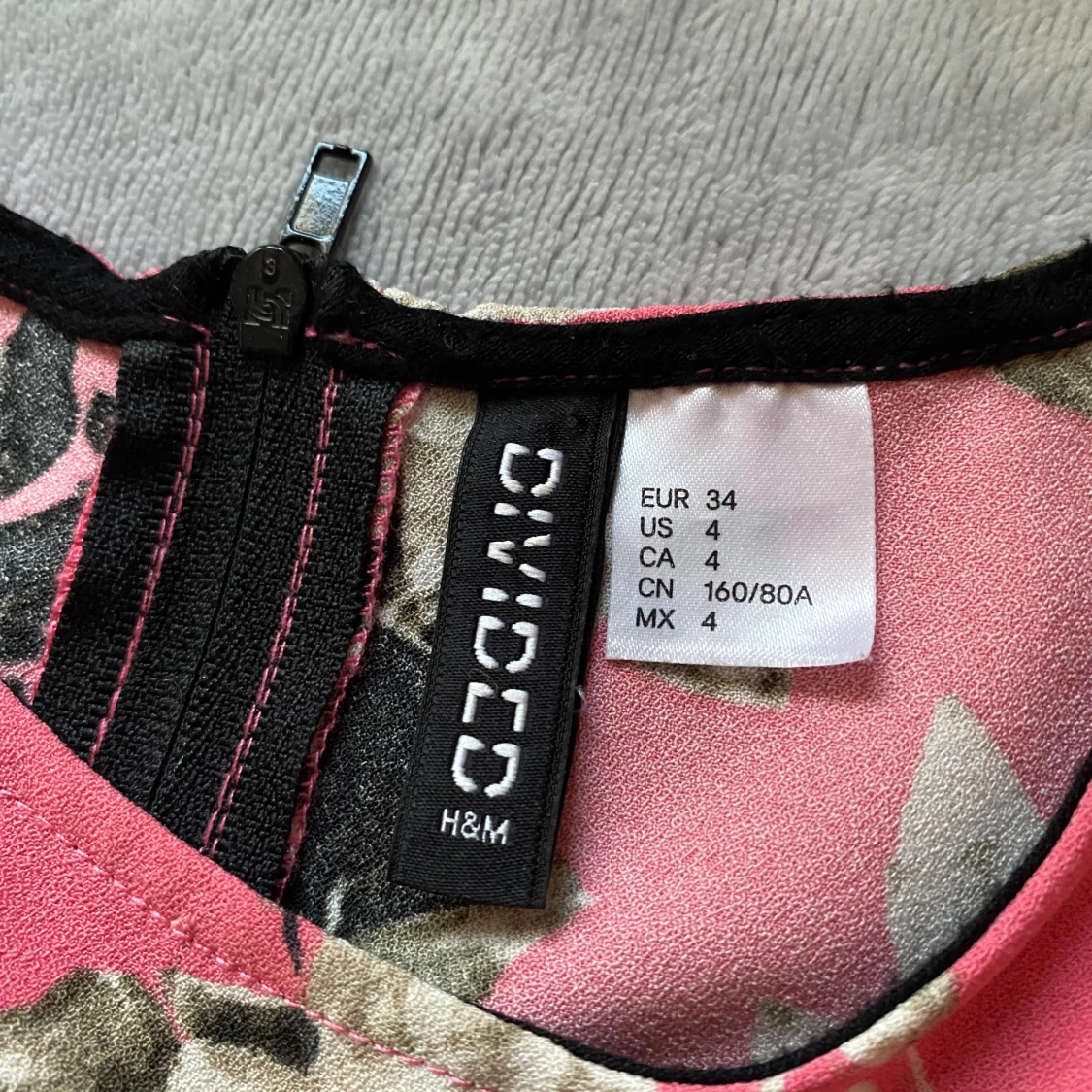 Blommig blus H&M  - 2