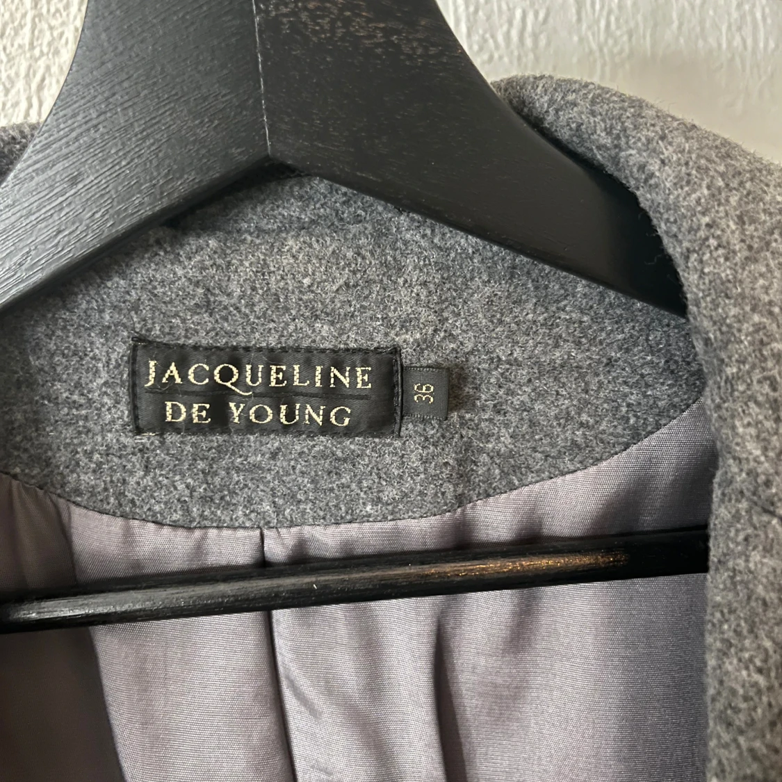 Lång kappa från Jacqueline de Young  - 1