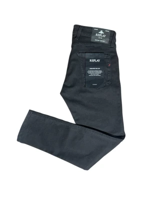 Replay Anbass Jeans  - Helt nya Replay jeans i modell Anbass | Storlek 32/34 | Hör av er vid fler funderingar! 