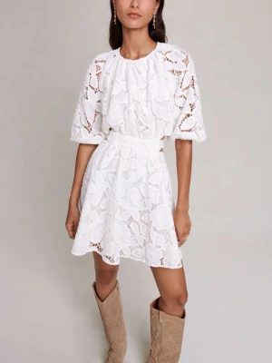 Klänning Maje - Otrolig klänning från Maje i mycket fint skick, storlek XS/S. Fin till studenten. Nypris ca 4000kr🦢