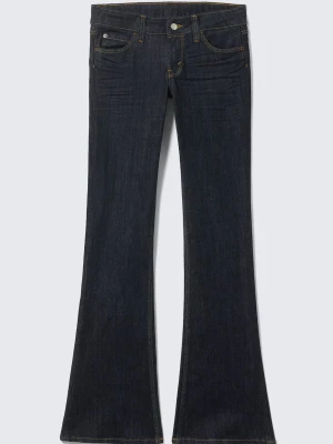 Cheap Monday jeans - Säljer ett par helt nya Cheap Monday jeans från Weekday i storlek 24/30. Skriv för egna bilder❣️❣️