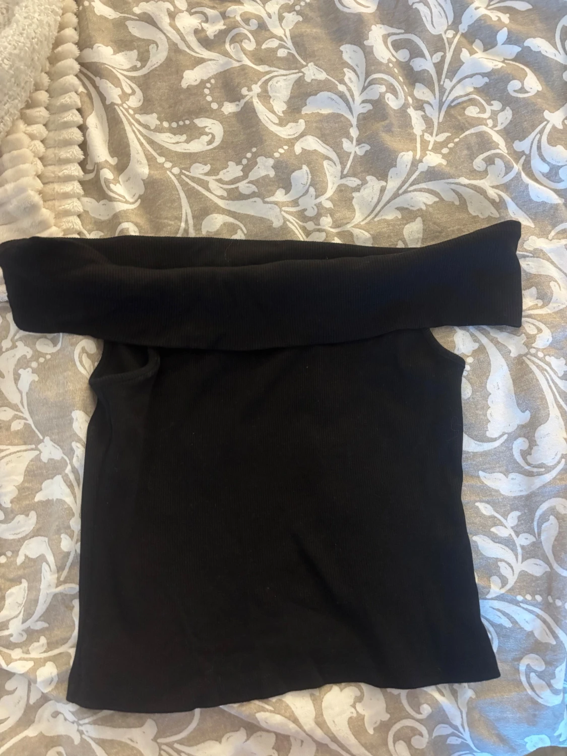 Off shoulder tröja - 2