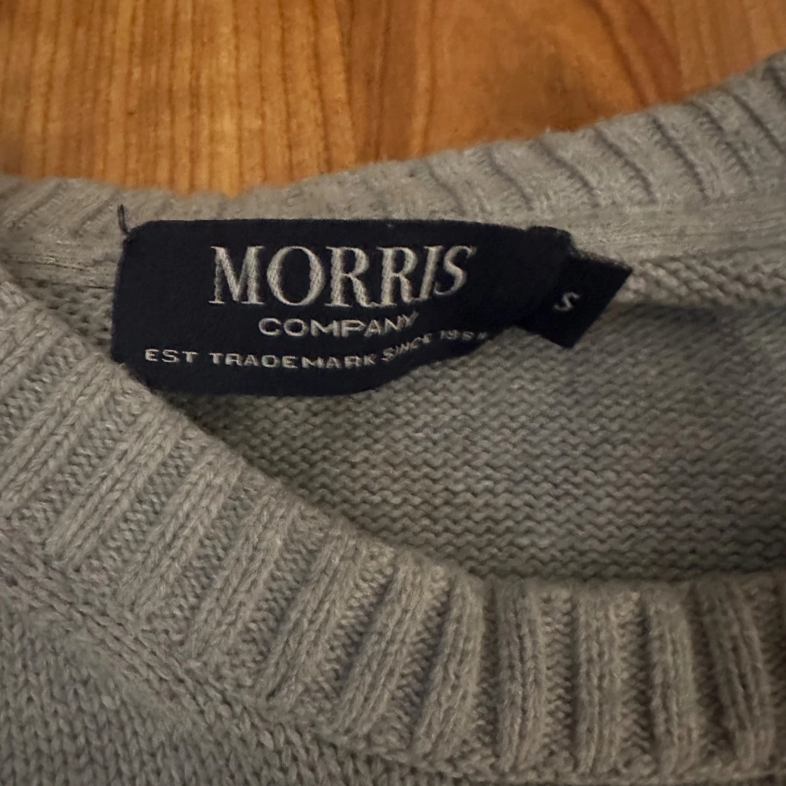 Grå stickad tröja Morris  - 1
