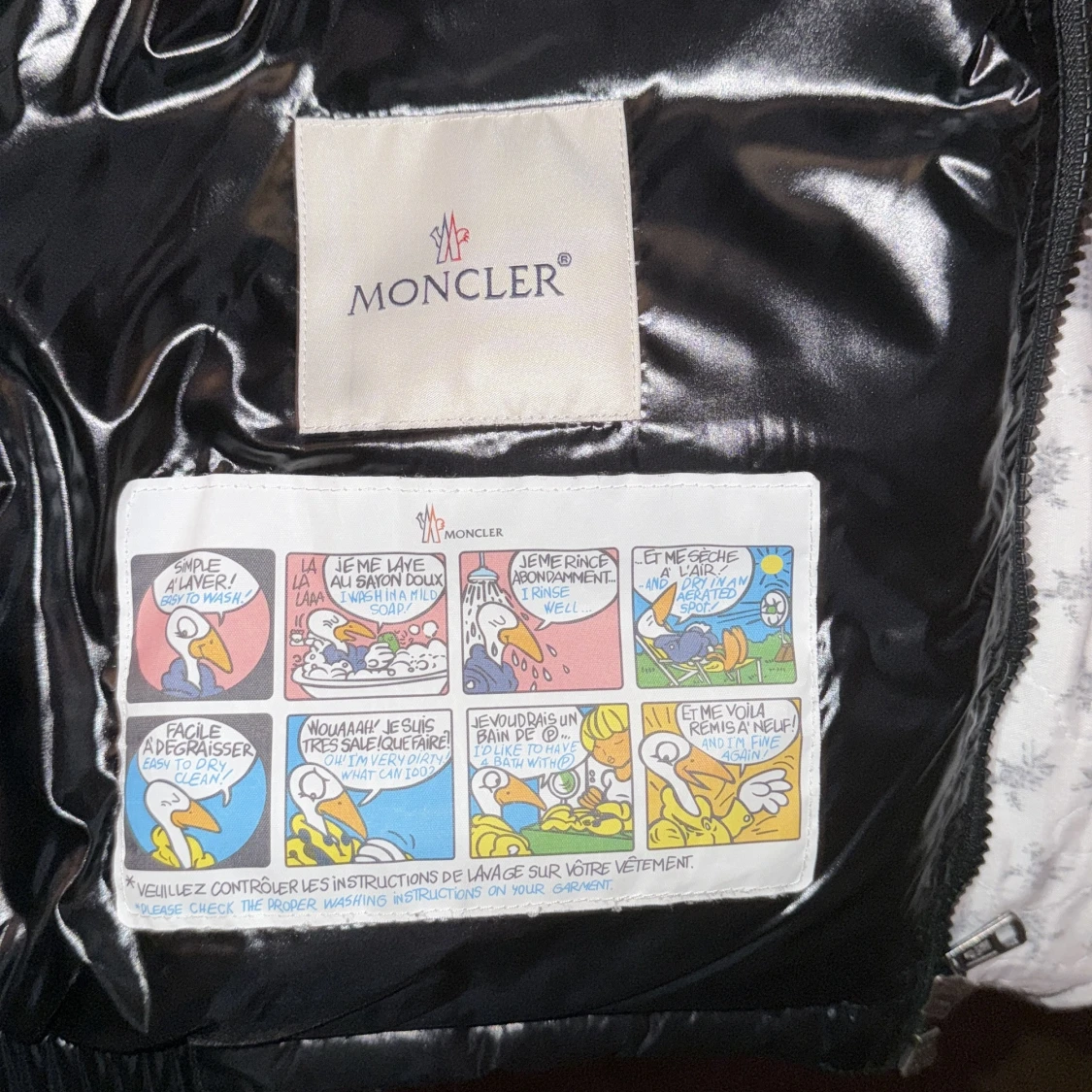 Svart dunväst från Moncler - 4