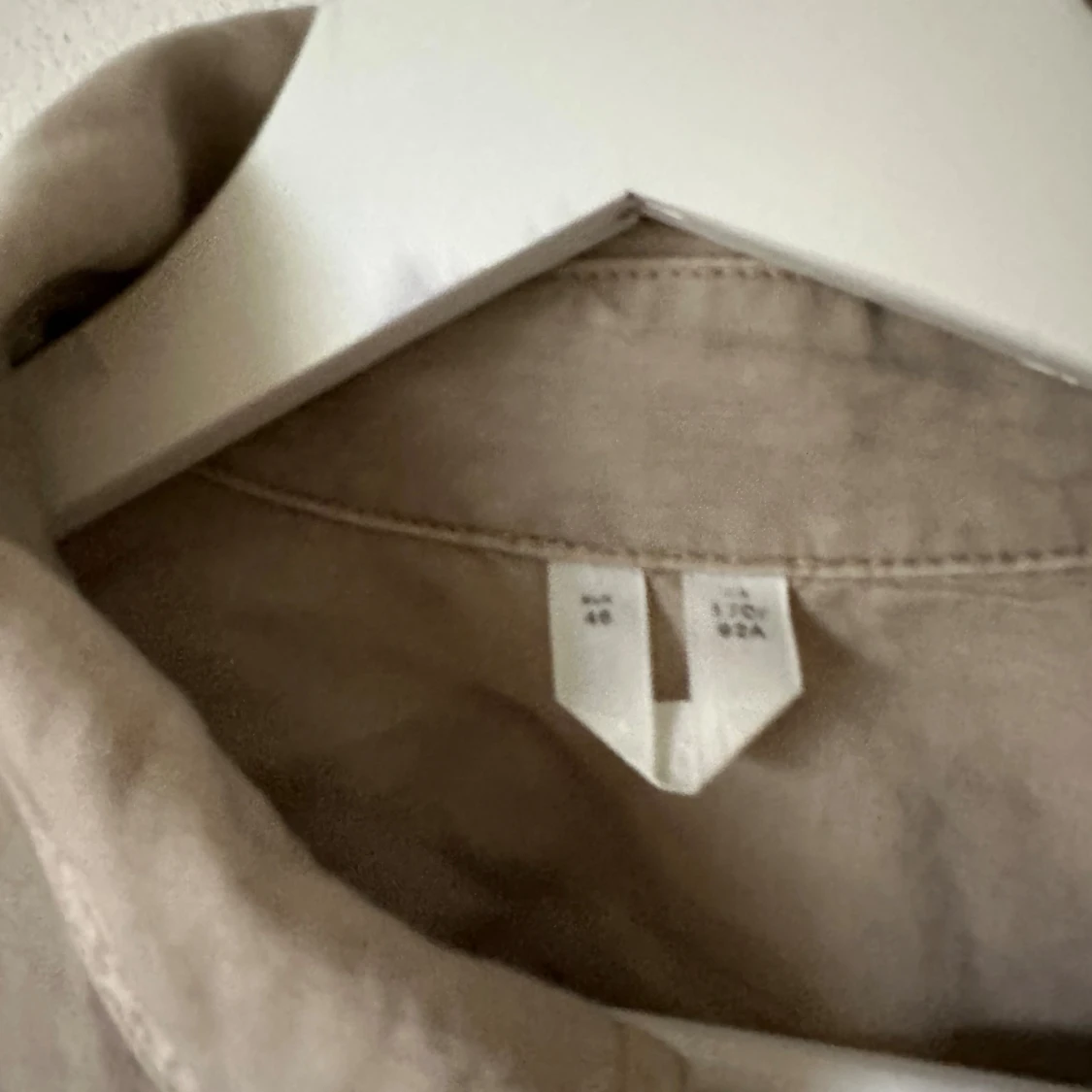 Beige overshirt från Arket - 2