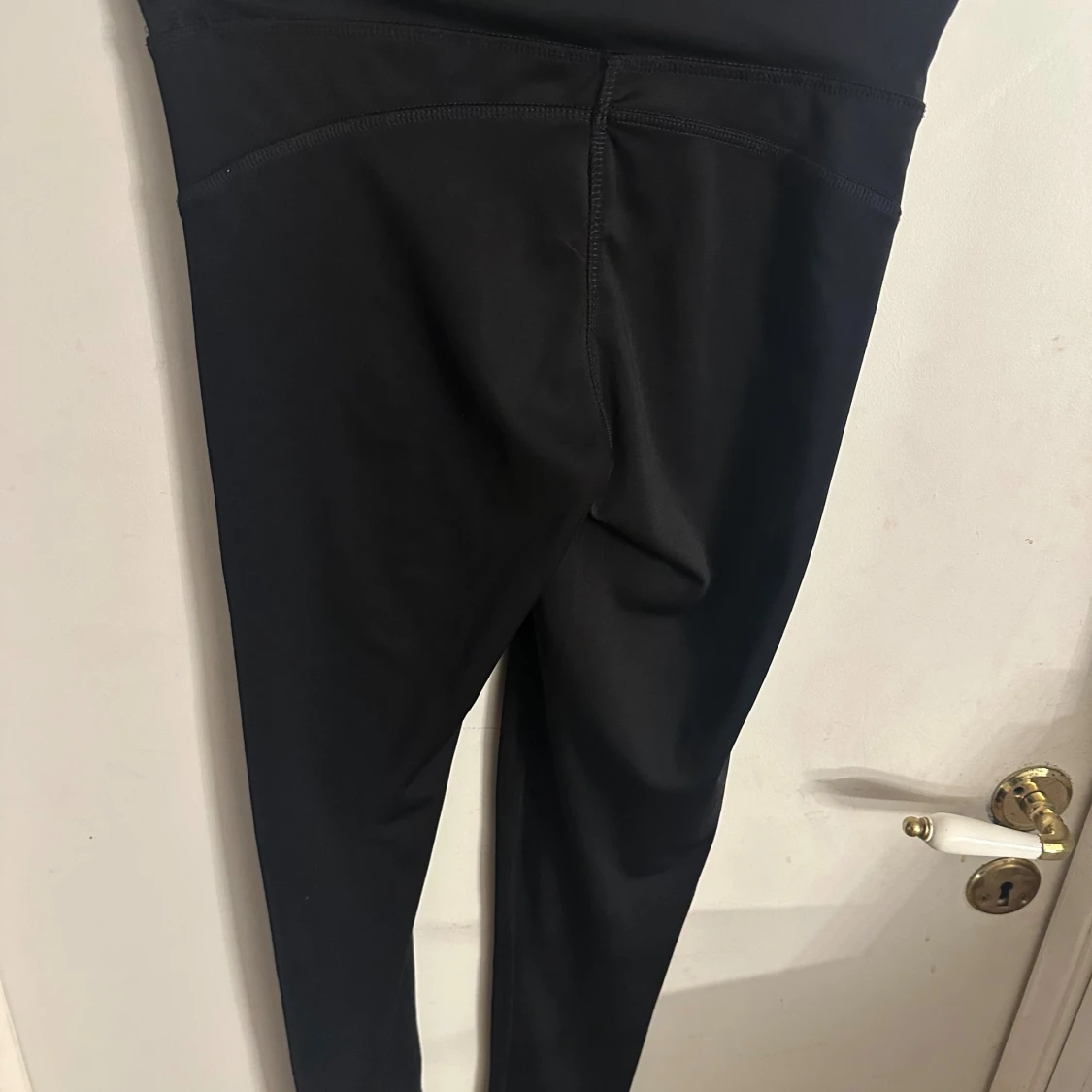 Svarta tränings thights  från Oxide XS - 1