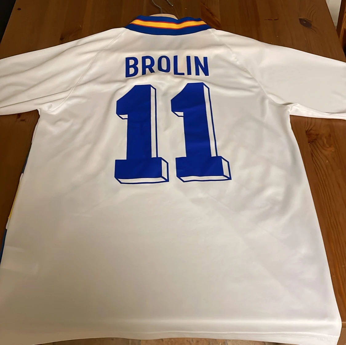 Svensk landslagströja Brolin #11 Adidas - 1