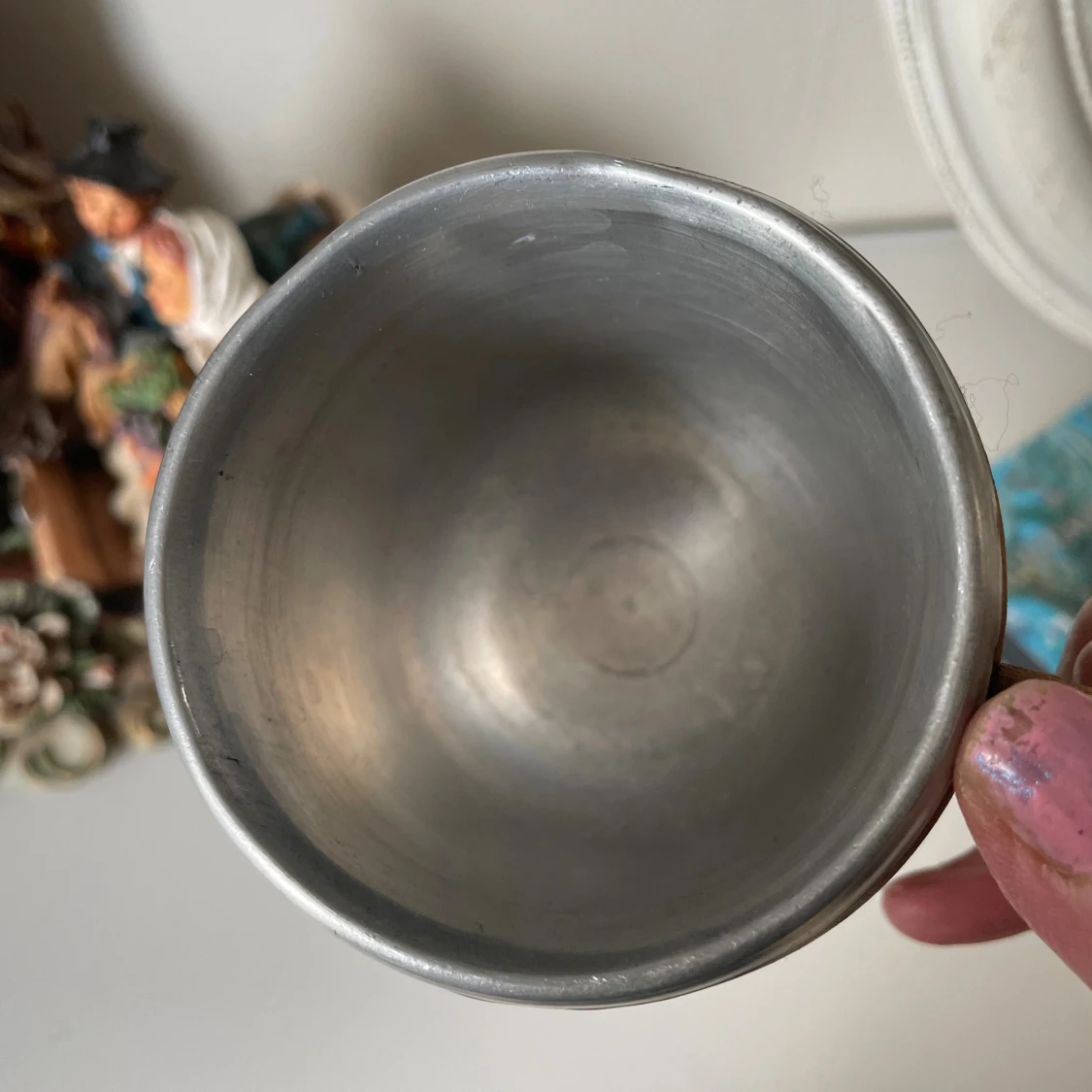 handskuren träölmugg - 2