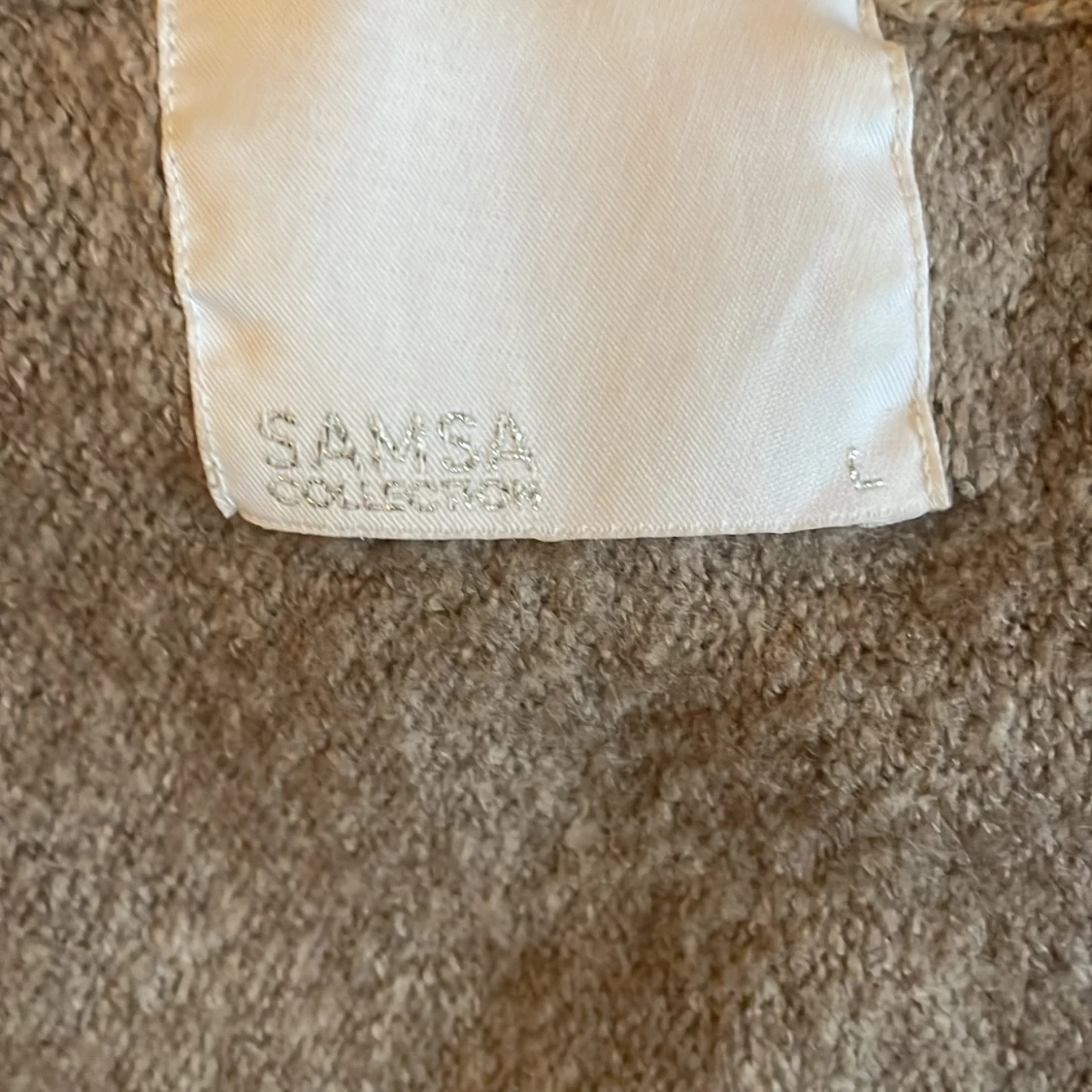 Beige stickad tröja från Samsøe Samsøe - 2