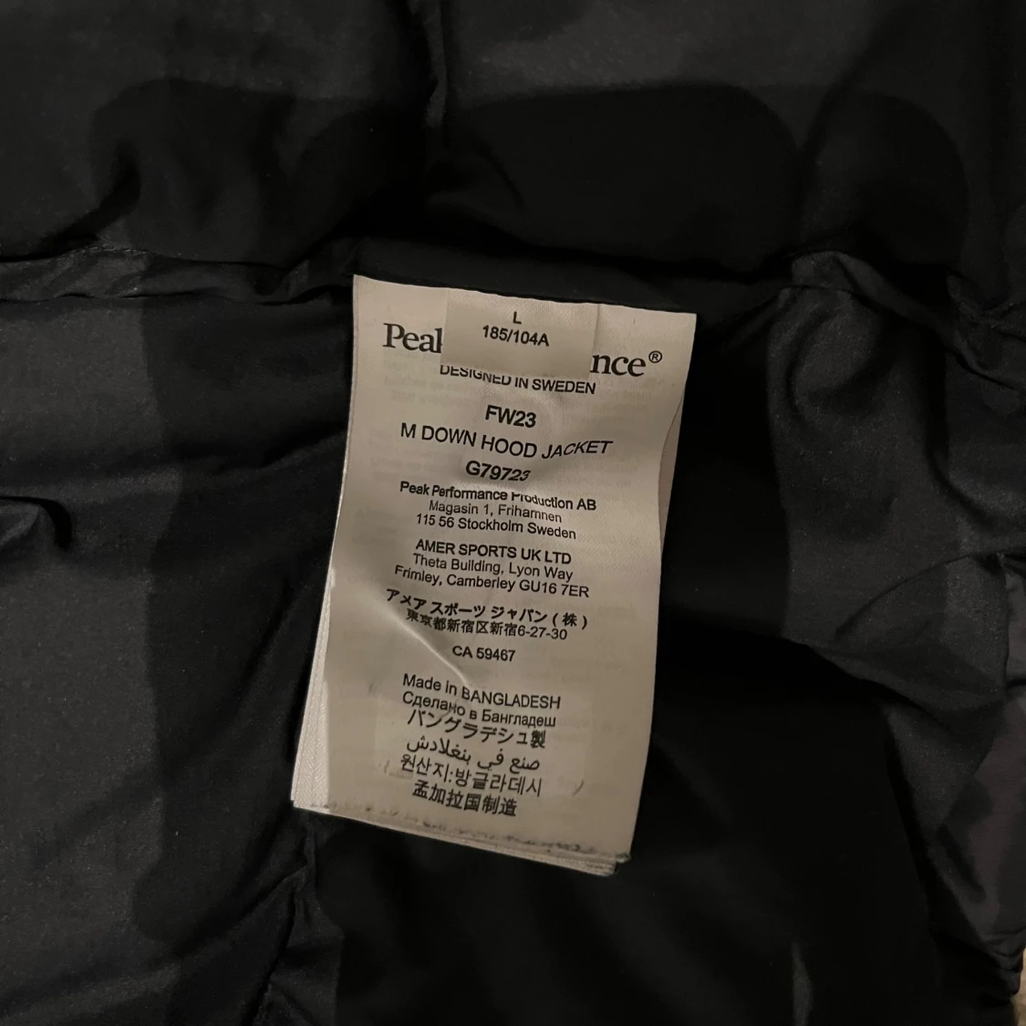 Svart dunjacka från Peak Performance - 3