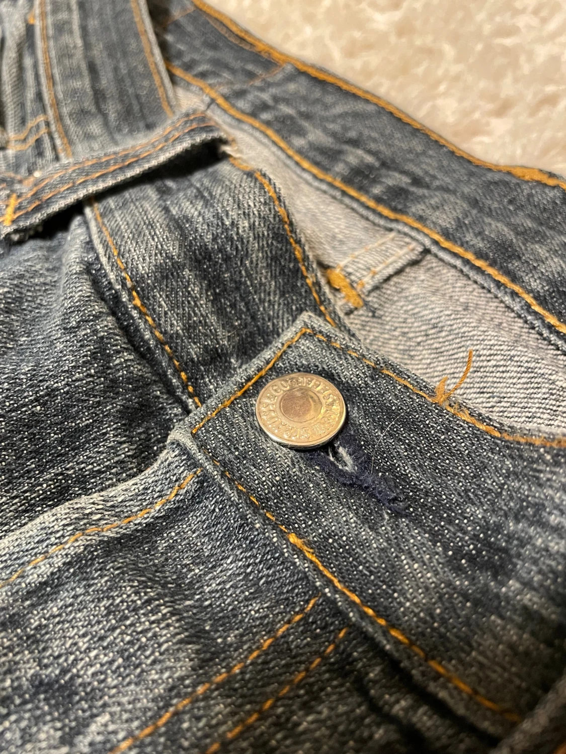Levi's 501 blå jeans med slitning - 4