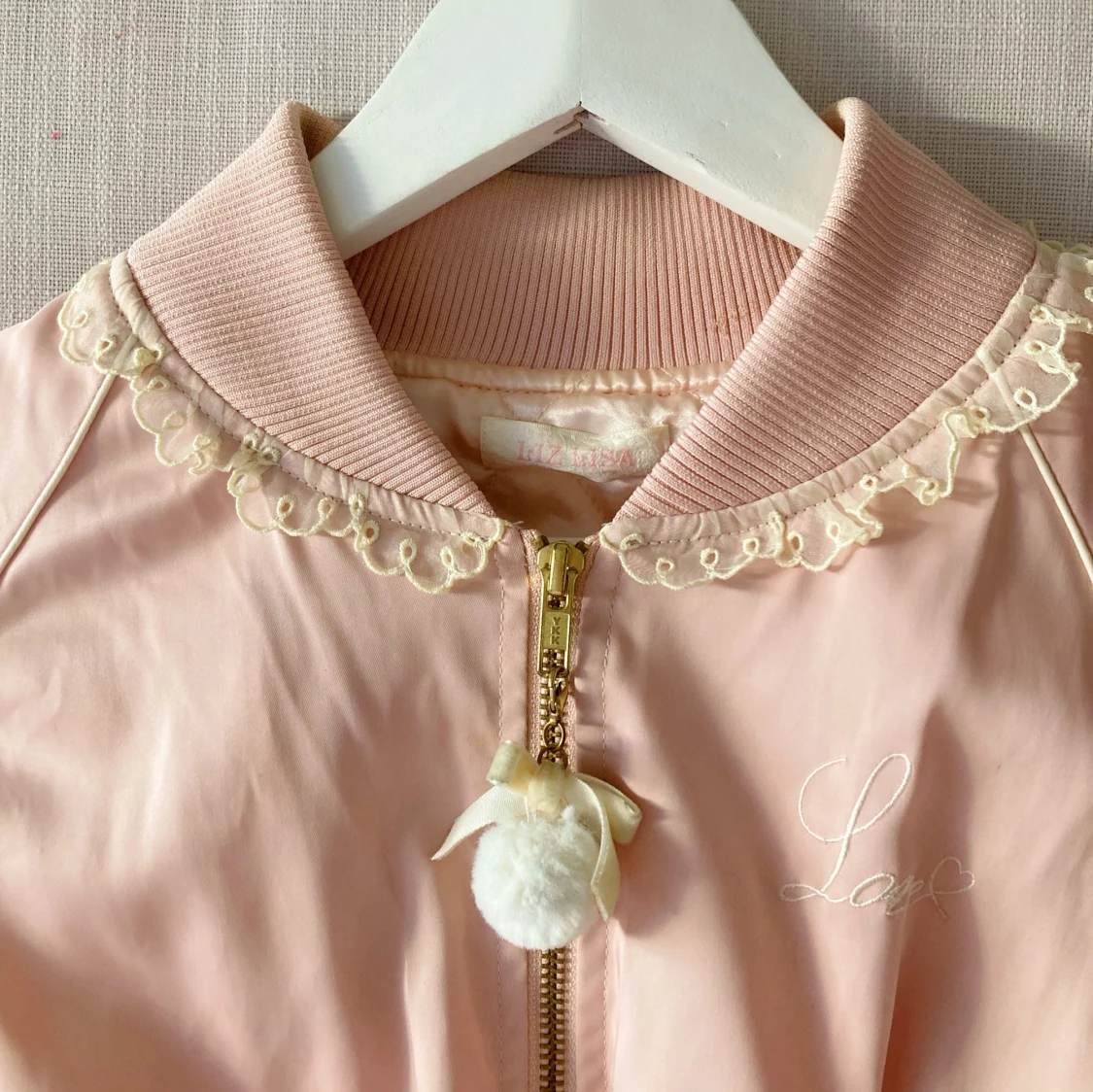 Rosa bomberjacka från Liz Lisa - 2