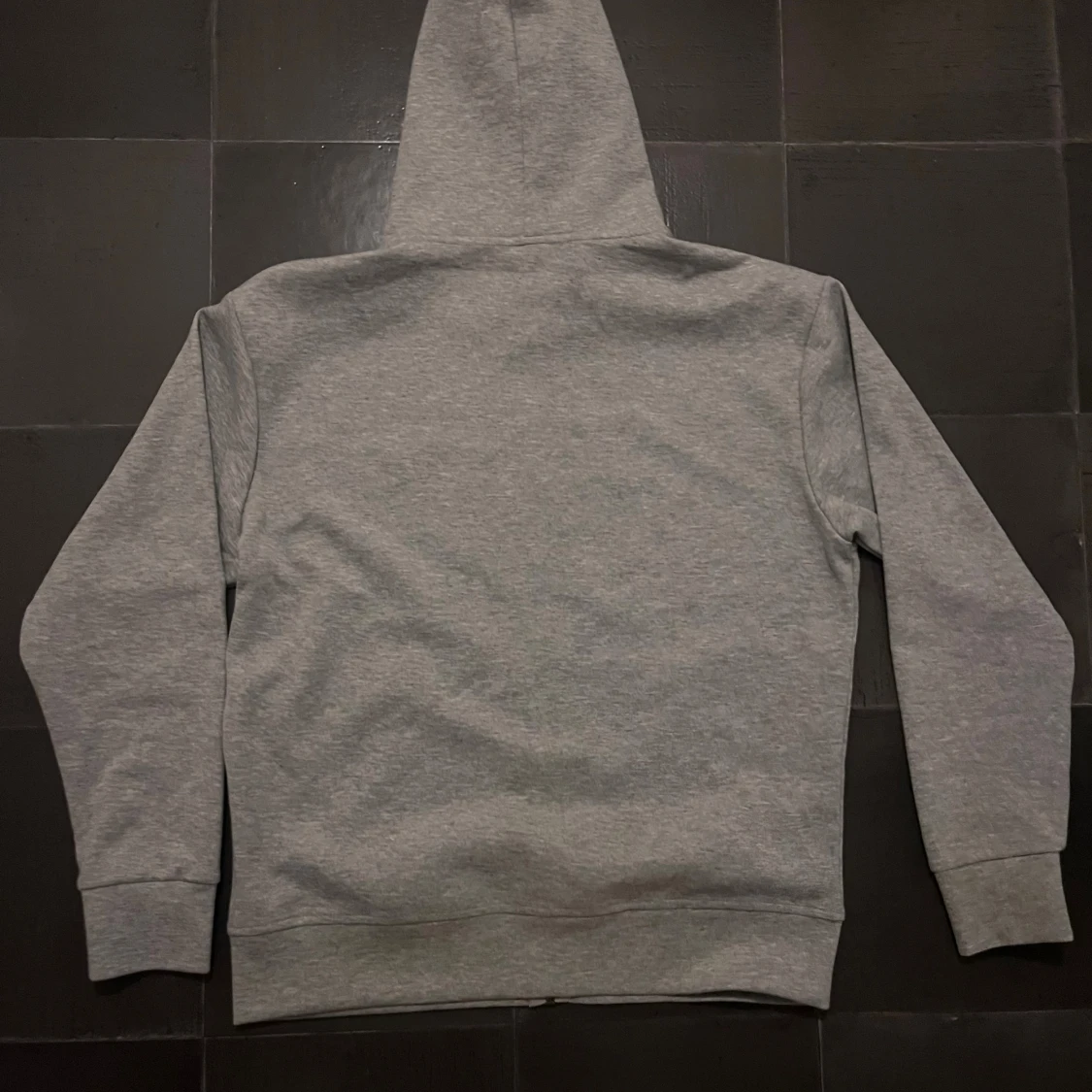 Grå hoodie från Polo Ralph Lauren - 4
