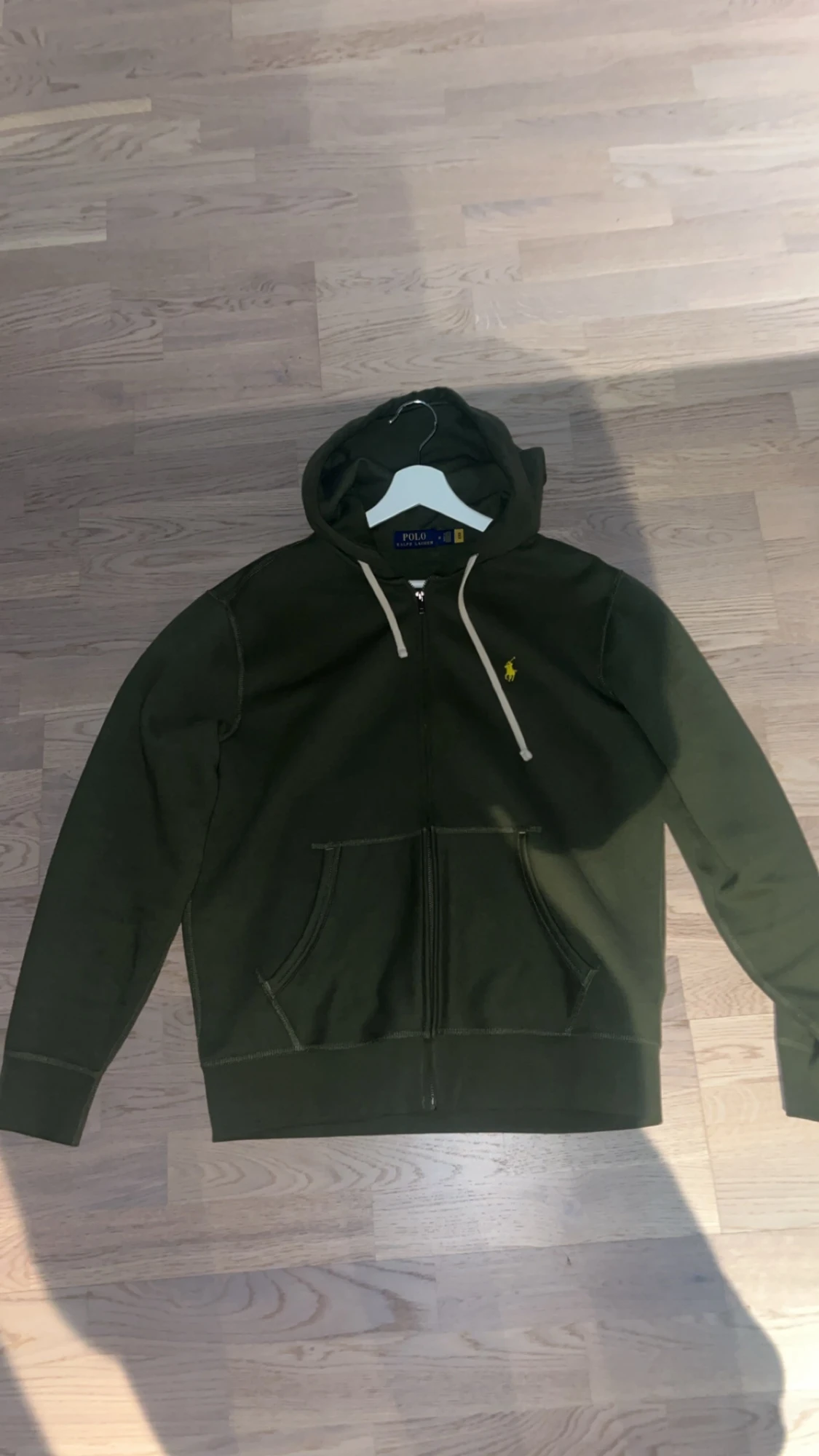 Olivgrön hoodie från Polo Ralph Lauren