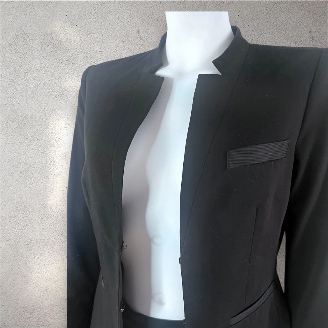 Stockh LM svart kavaj med modern krage - 2