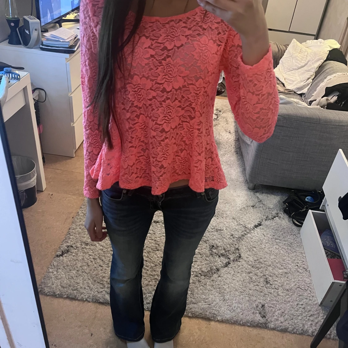 Rosa långärmad spetsblus