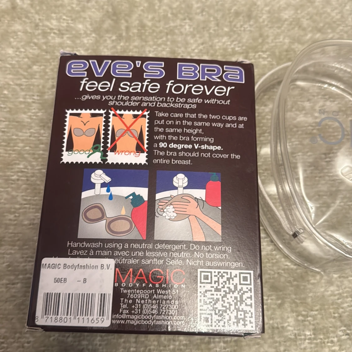 Svart bandlös bh stl.B från Magic Bodyfashion - 3