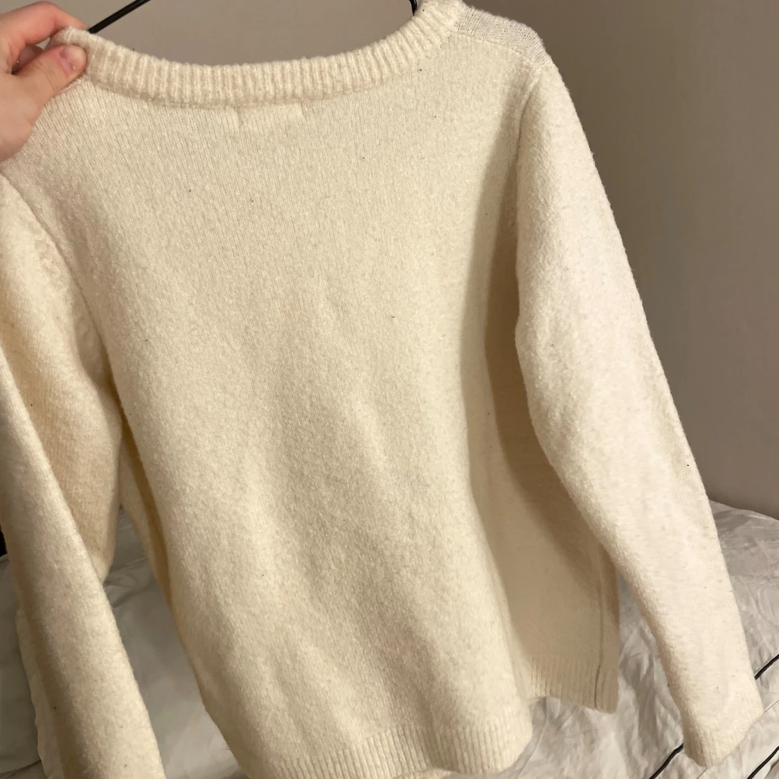 Vit kofta från Molly Bracken med hjärtknappar - 1