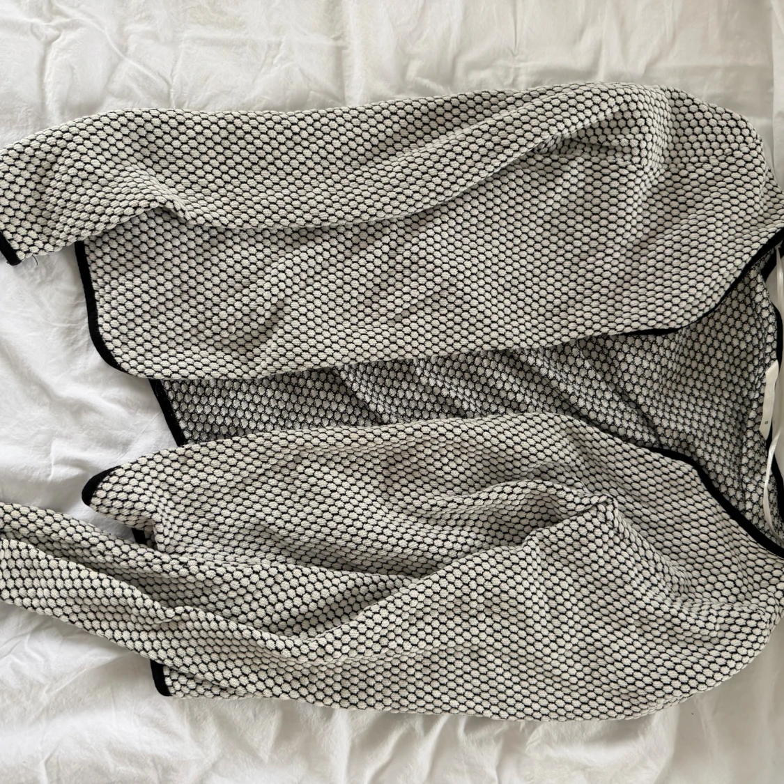 Svartvit cardigan från ONLY