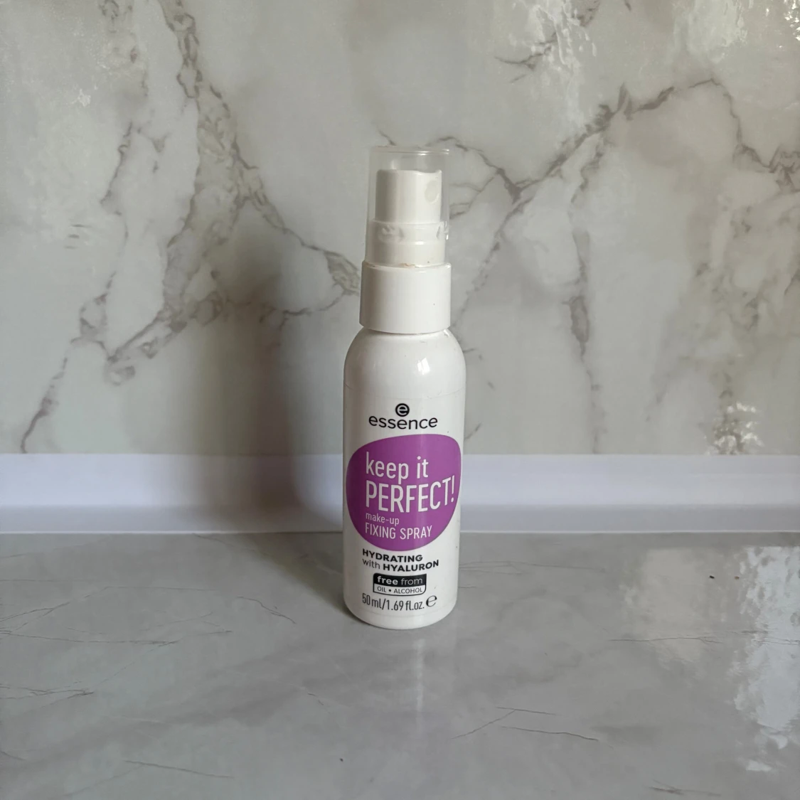 Essence Keep It Perfect! Fixing Spray