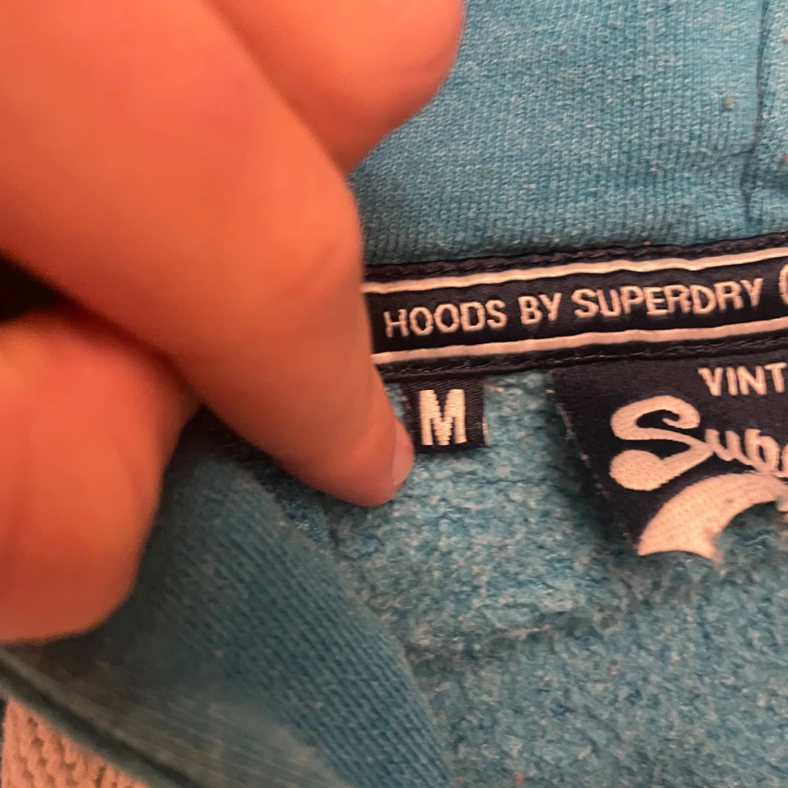 Turkos Superdry hoodie med tryck - 1