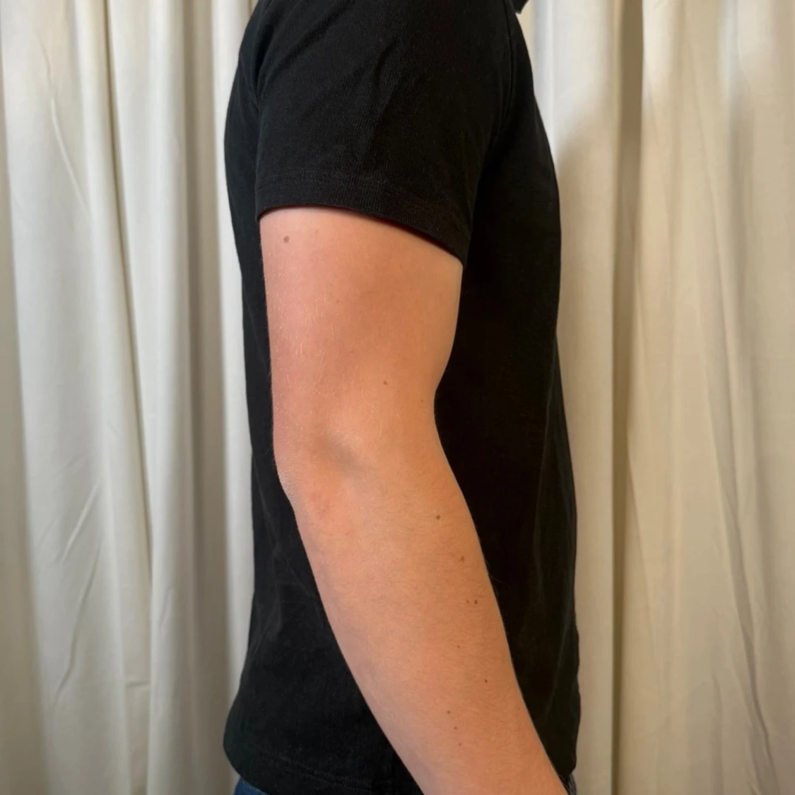 Svart pikétröja Lacoste Sport slim fit - 1