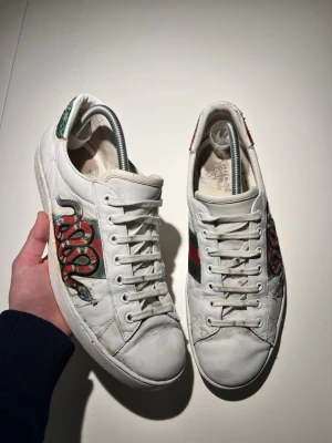 GG ace skor  - GG ace skor i okej skick! Storlek 43 - innesula 28 cm! Hör av er vid fundering!😊⛰️