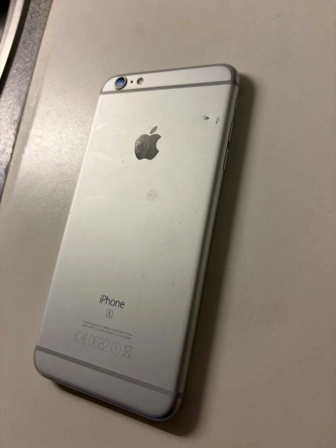 iPhone 6s Plus 16GB Silver - 2