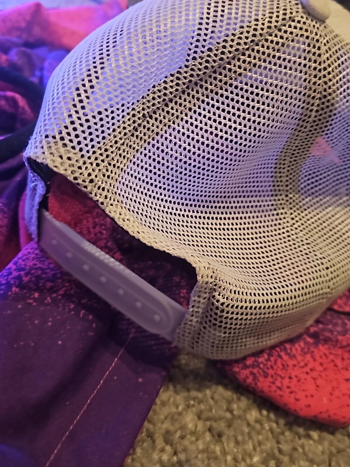 Beige Bauer keps med mesh och autograf av Anton levt och Petra nemi - 3