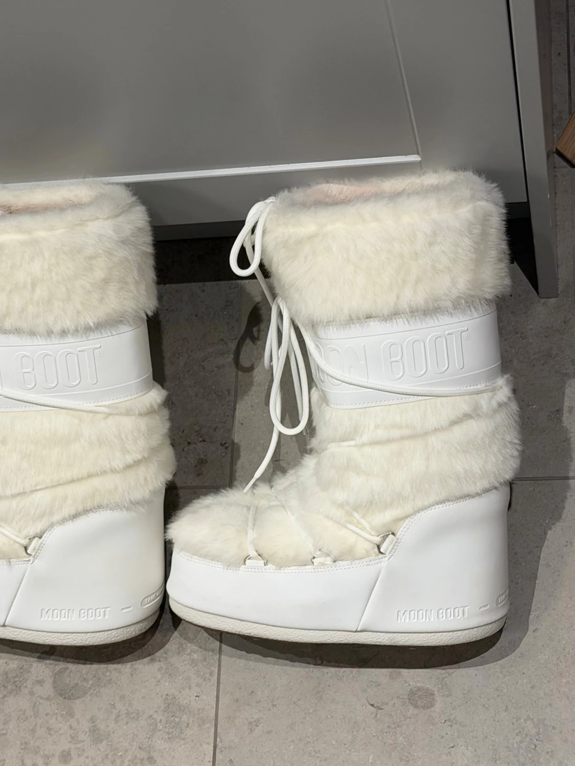 Vita Moon Boots med fuskpäls - 3