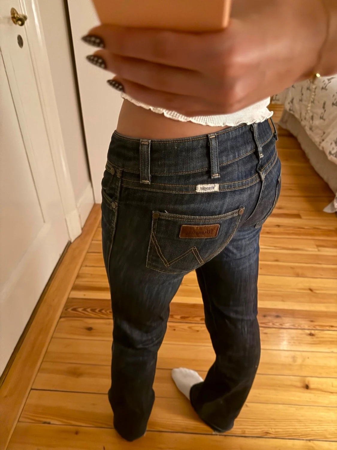 Mörkblå jeans från Wrangler - 2