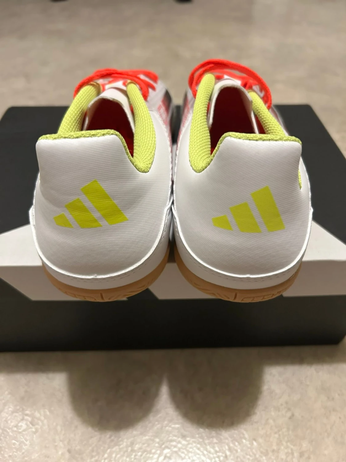 Adidas F50 vita fotbollsskor - 4