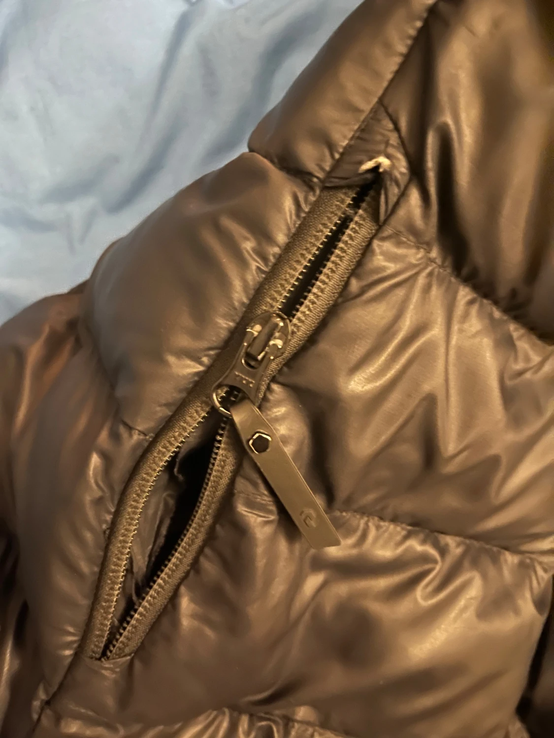 Svart Peak Performance dunjacka - 5