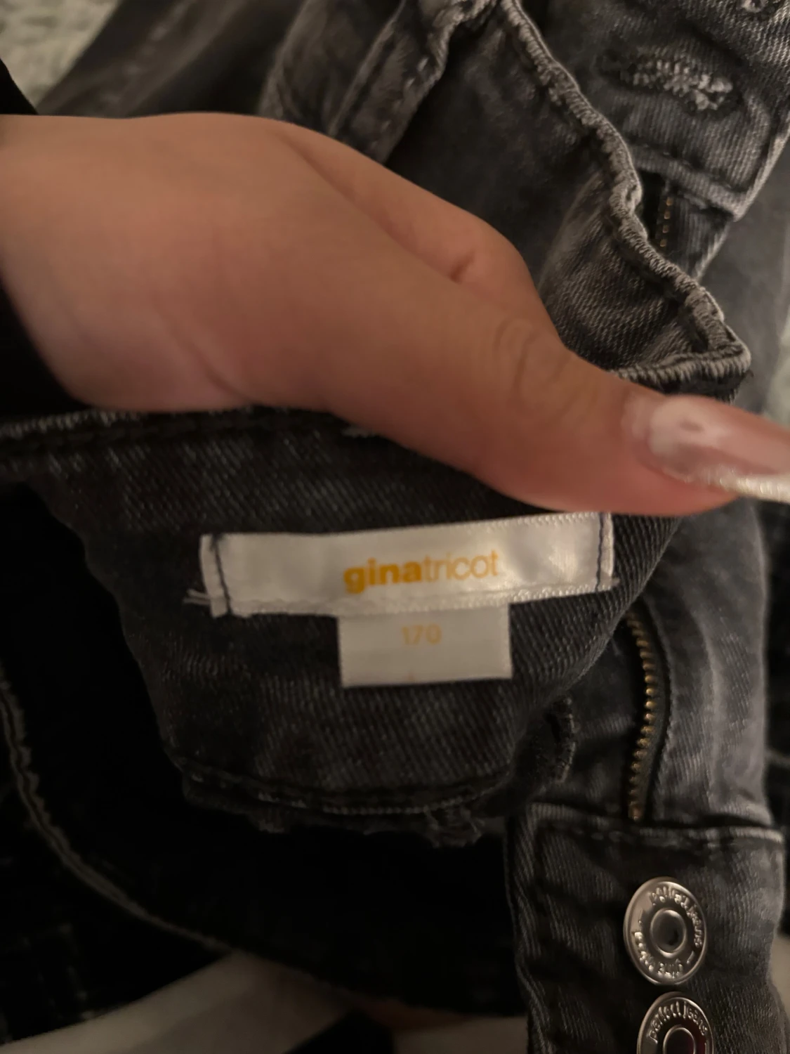 Bootcut jeans från Gina Tricot, svart - 2