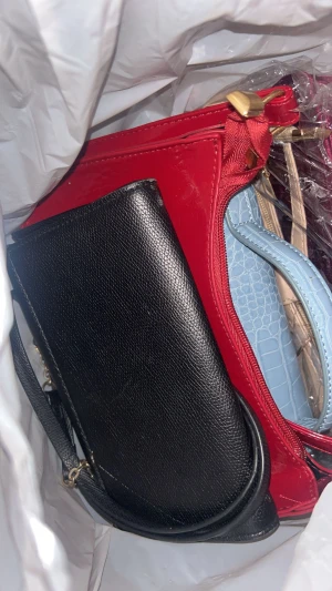 Reserverade ej till salu. - Nytt 