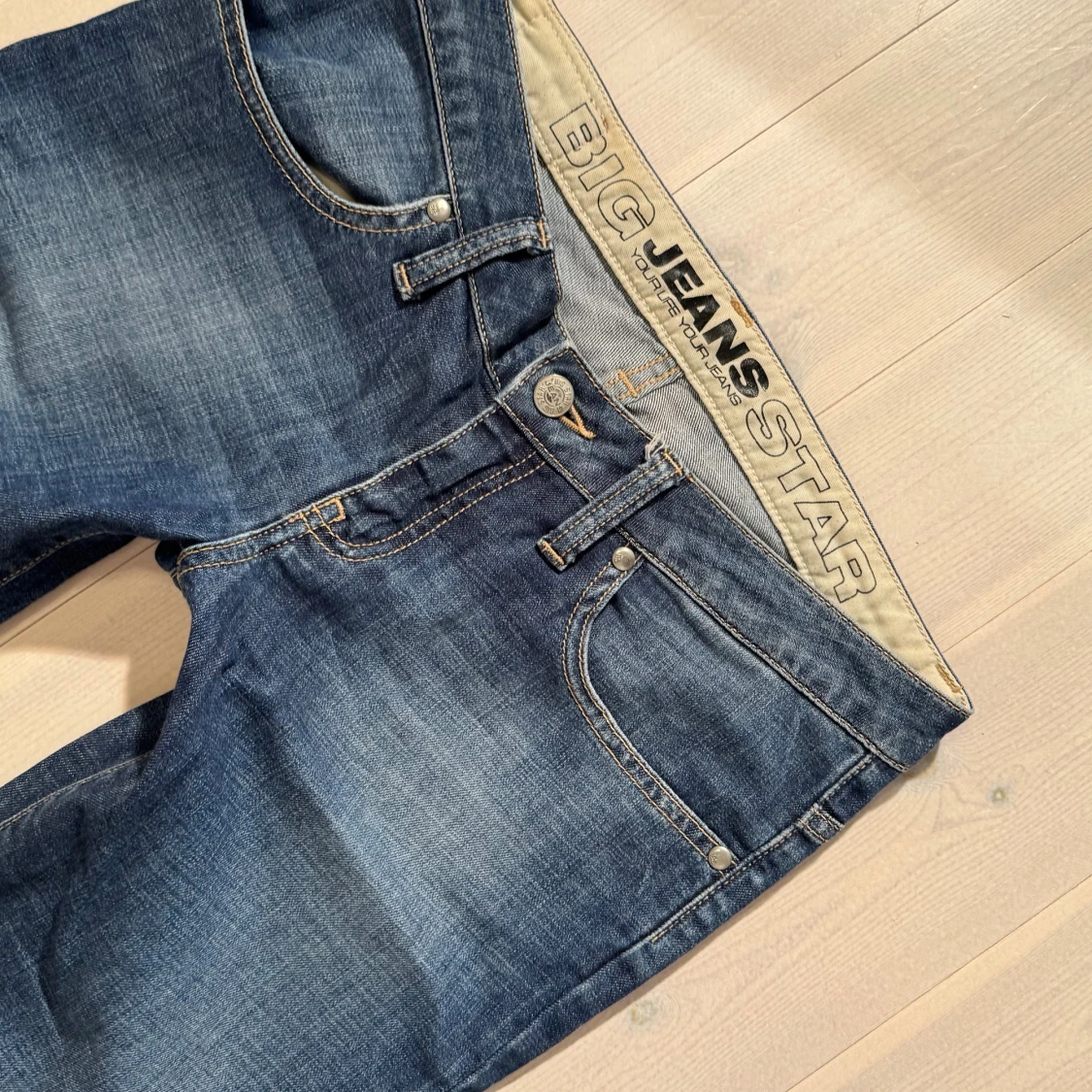 Low bootcut jeans  - 4