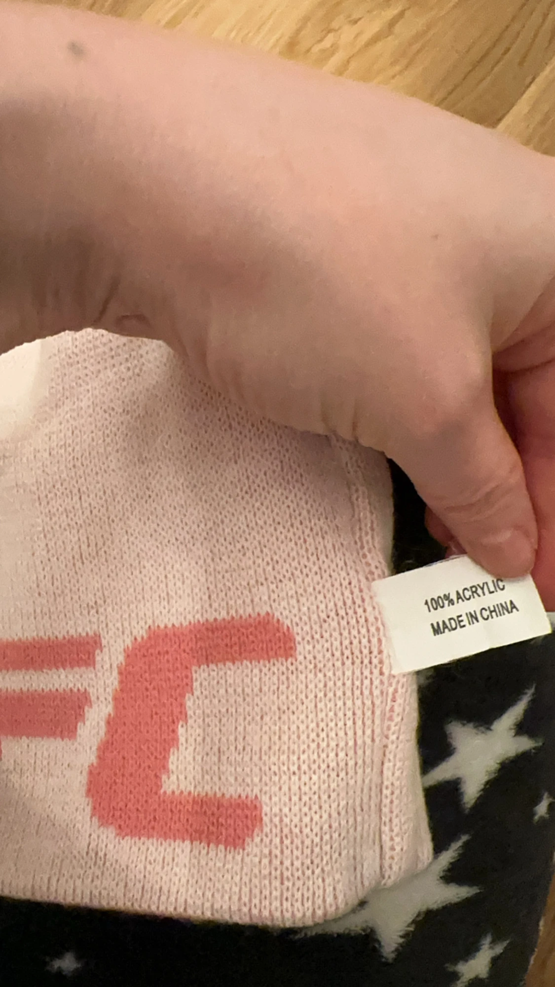 Äkta UFC merch pink beanie / rosa mössa - 3