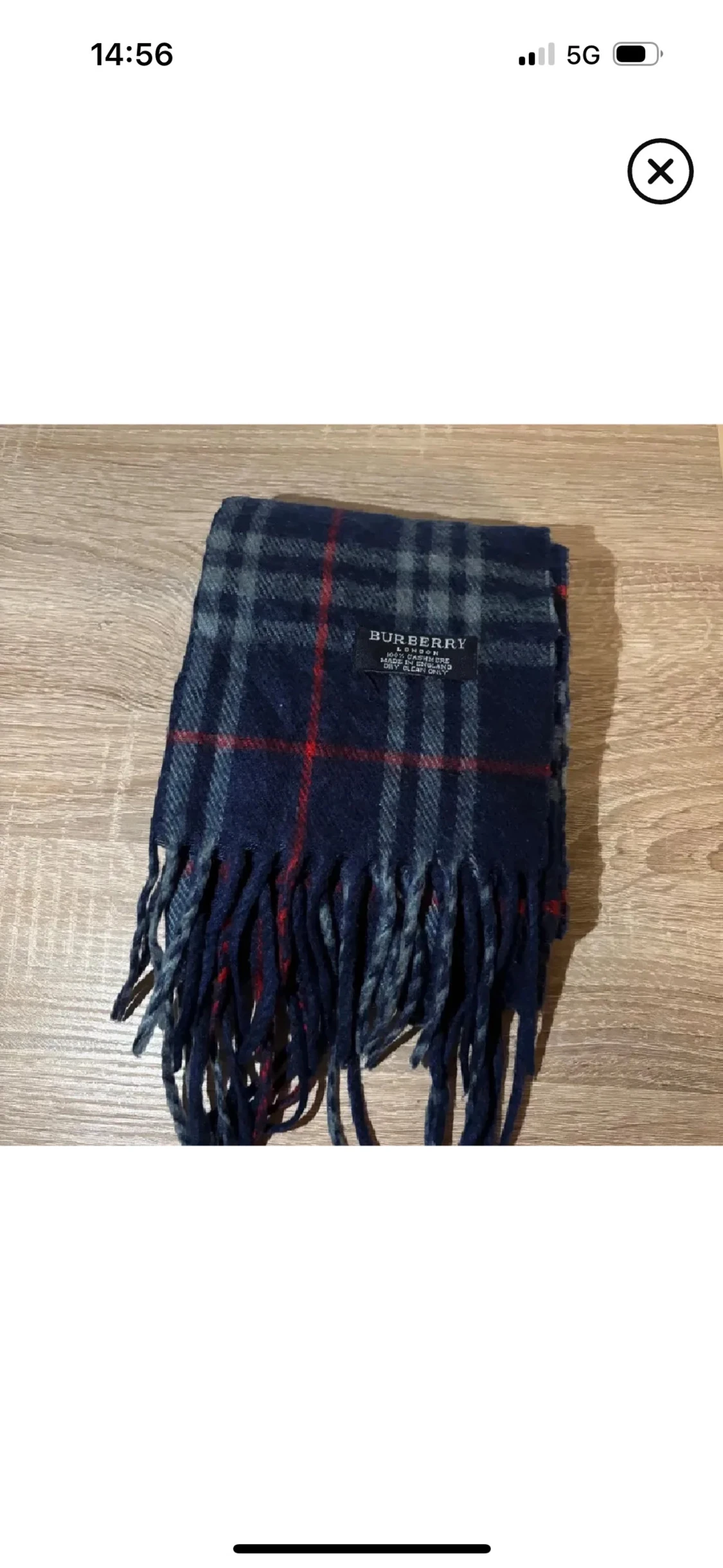 Rutig marinblå halsduk från Burberry