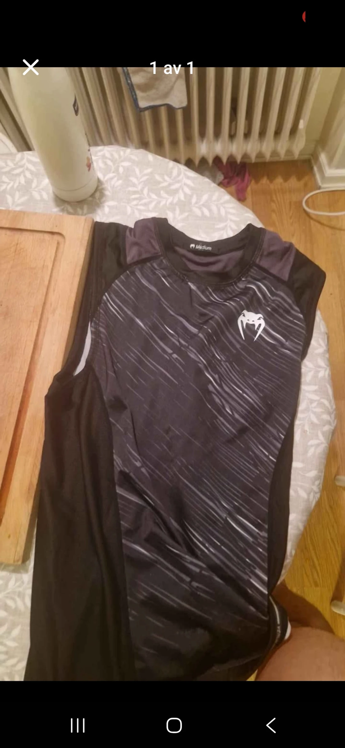 Svart ärmlös träningströja Venum