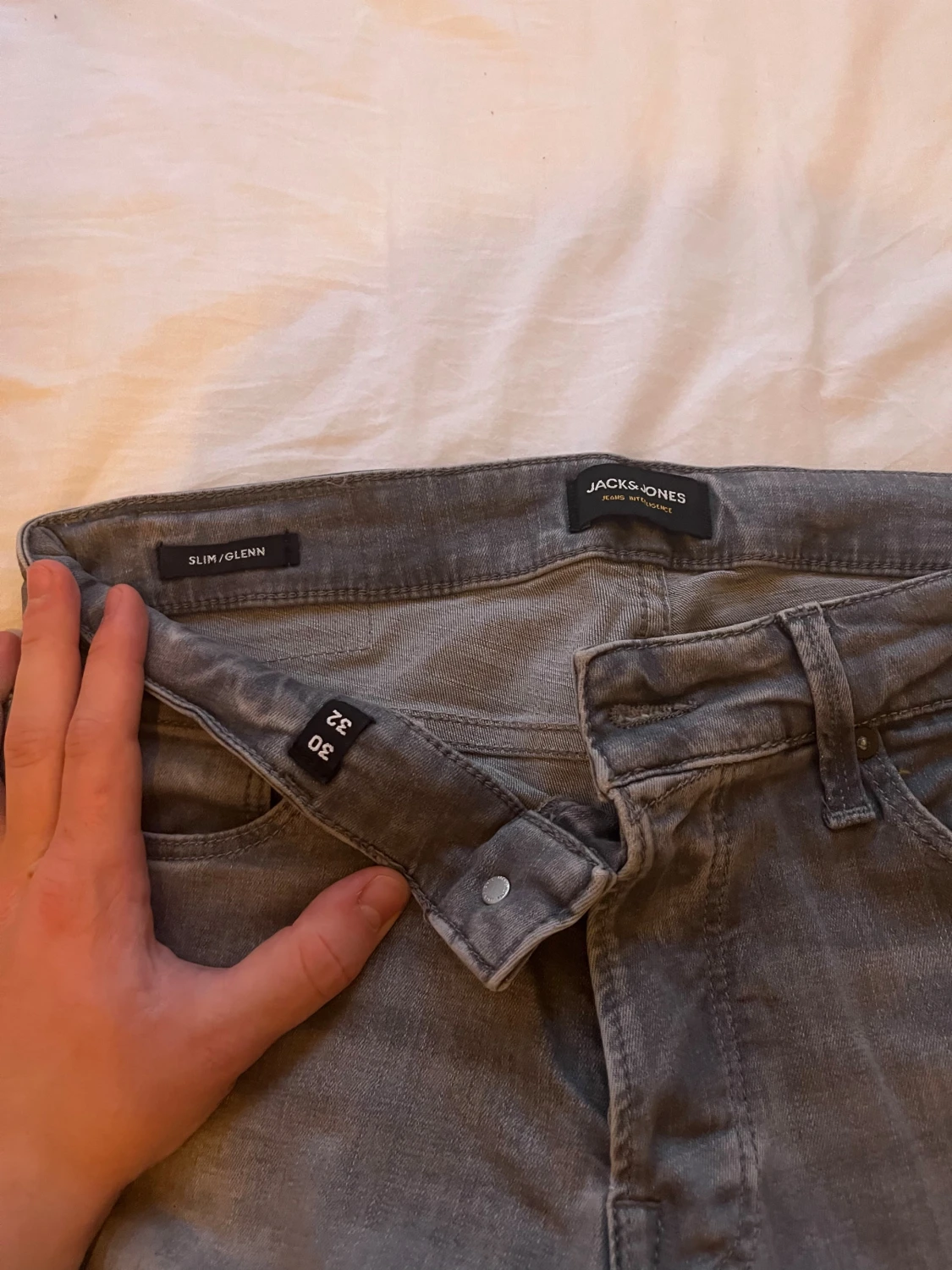 Grå slim jeans från Jack & Jones - 2