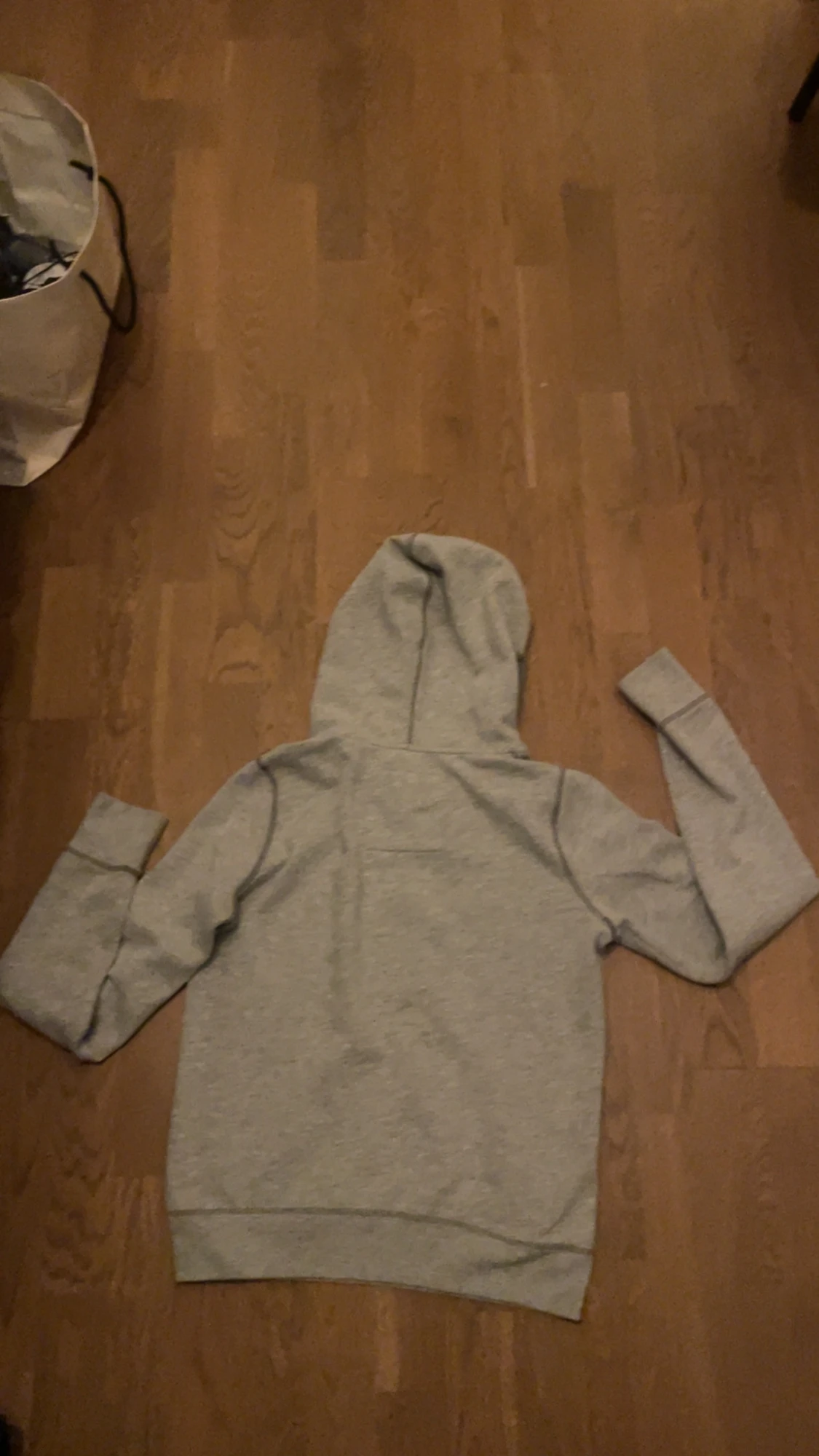 Grå hoodie Hollister med röd 19 - 2