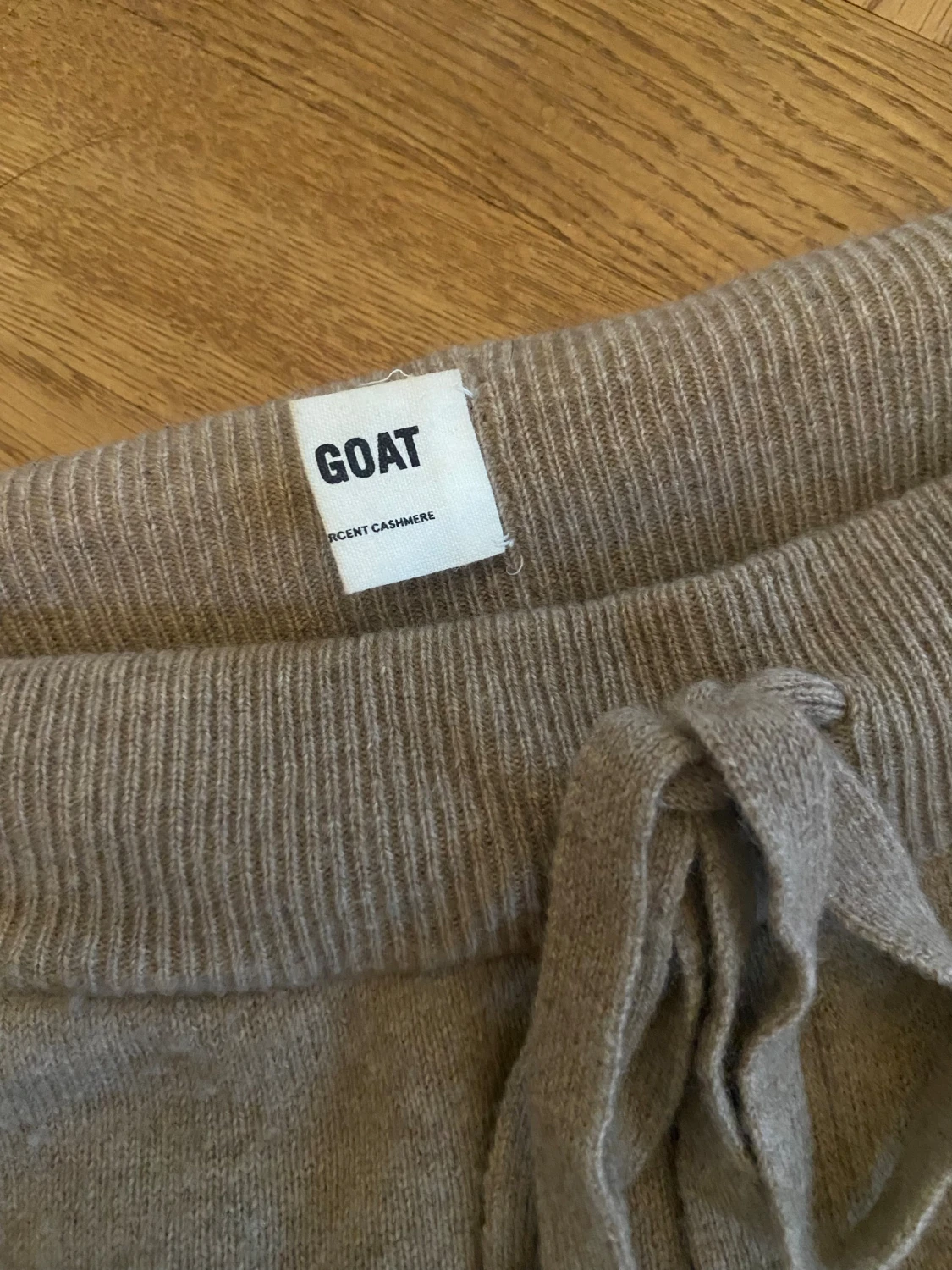 Beige kashmirbyxor från Soft Goat  - 3