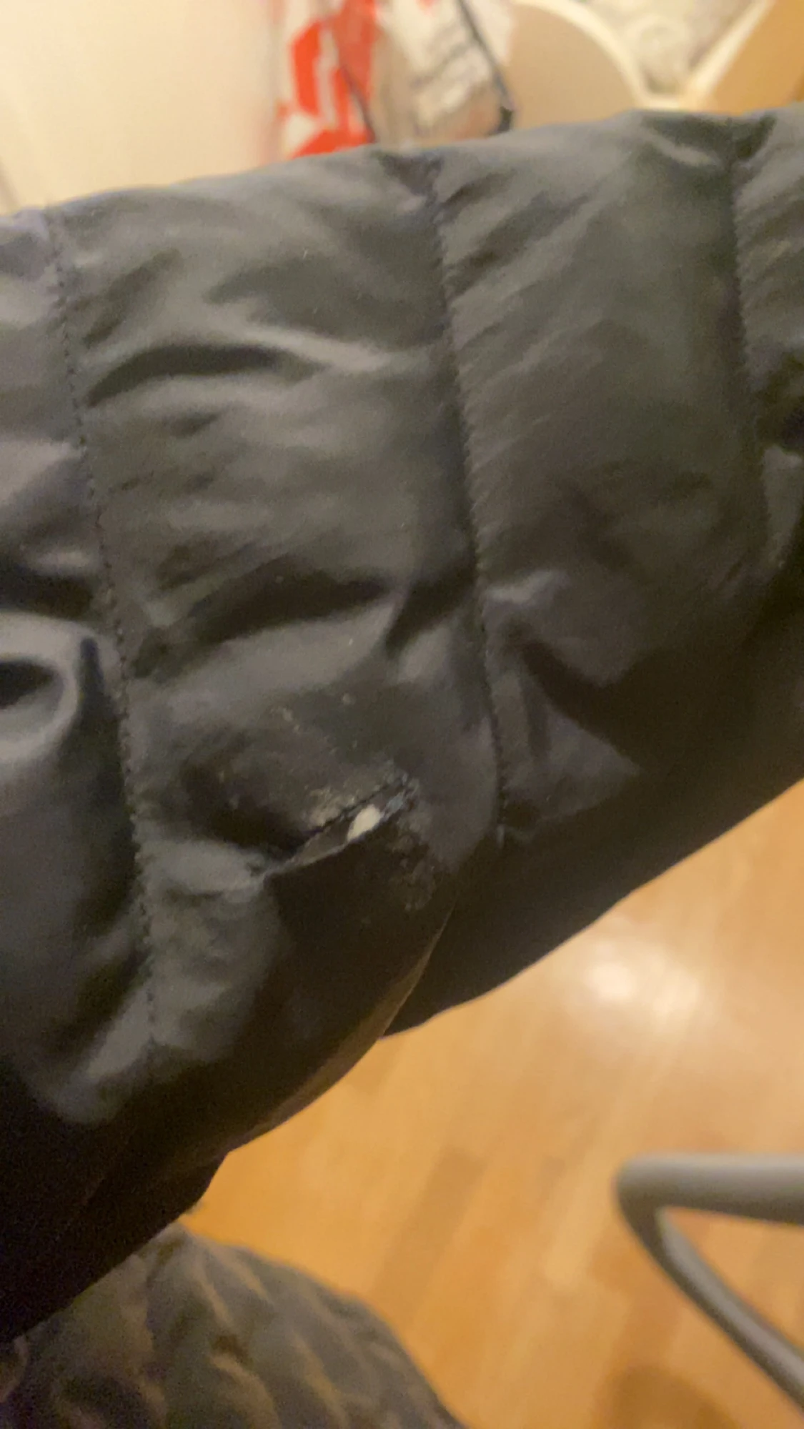 Svart dunjacka från Haglöfs - 4